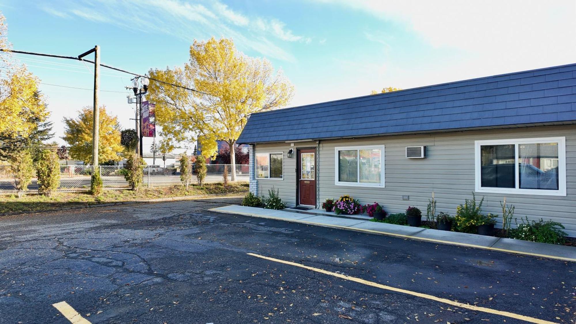 Prince Motel Prince George Buitenkant foto